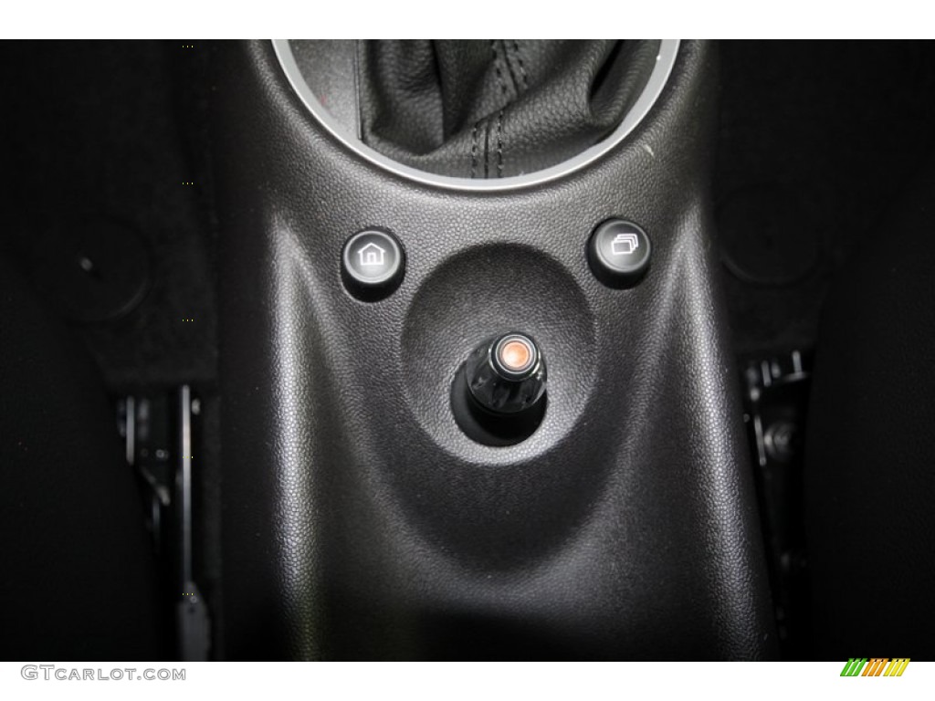 2012 Mini Cooper S Convertible Controls Photo #62118018