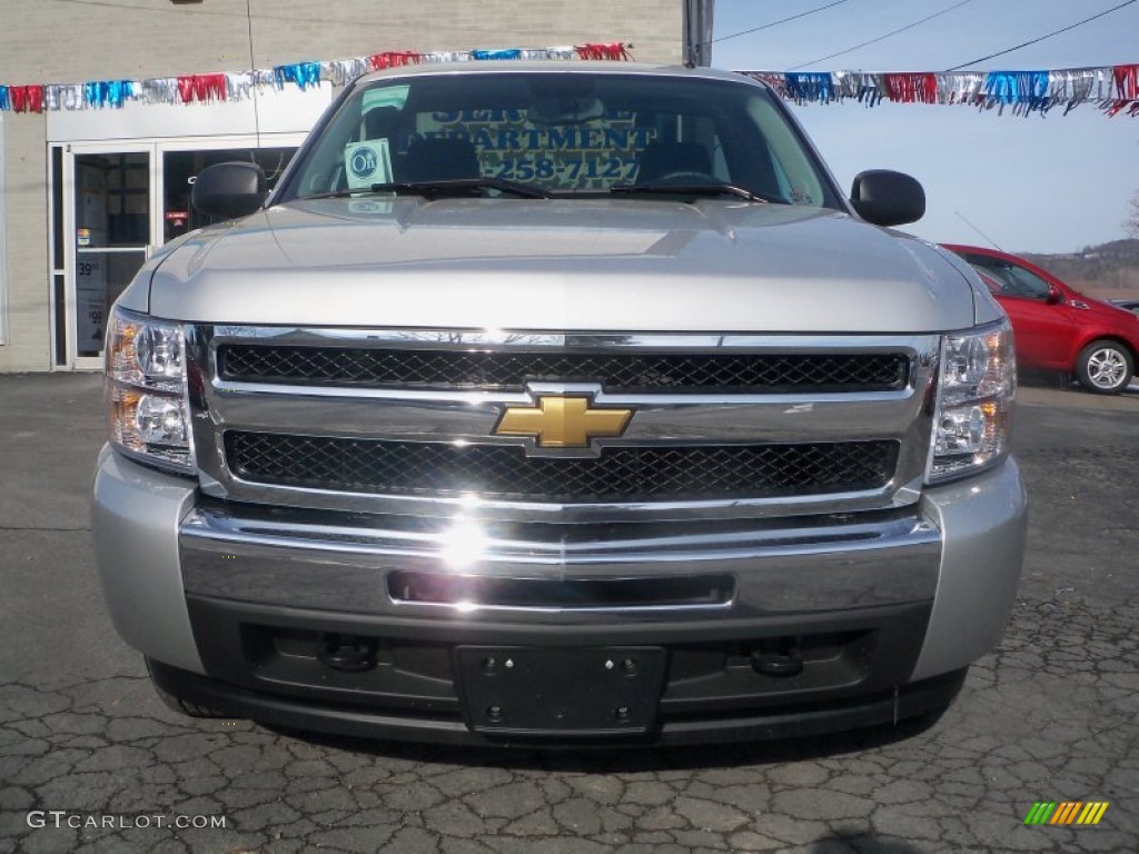 2011 Silverado 1500 LT Regular Cab 4x4 - Sheer Silver Metallic / Ebony photo #2