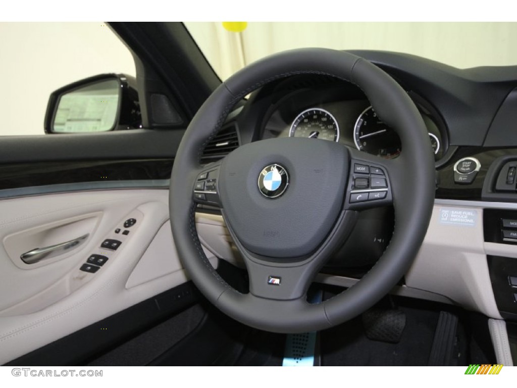 2012 BMW 5 Series 535i Sedan Oyster/Black Steering Wheel Photo #62119220