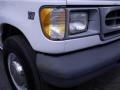 Oxford White - E Series Van E350 Cargo Photo No. 2