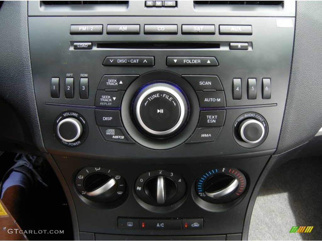 2012 Mazda MAZDA3 s Touring 5 Door Controls Photo #62121055