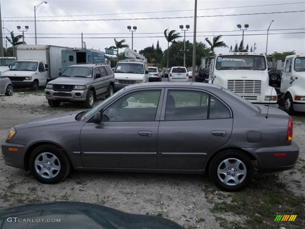 2004 Accent GL Sedan - Stormy Gray / Gray photo #6