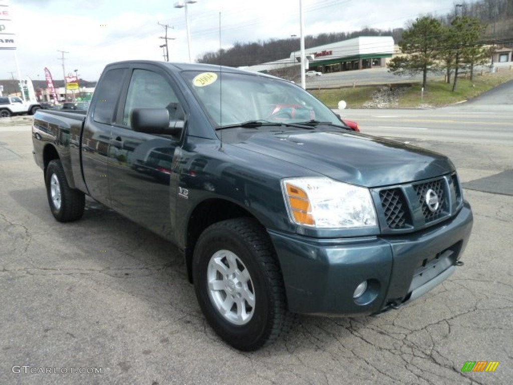 2004 Titan XE King Cab 4x4 - Deep Water Blue/Green / Sand/Steel photo #7