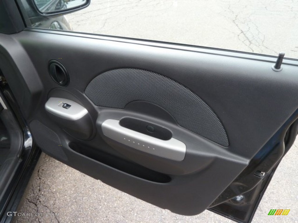 2006 Chevrolet Aveo LT Sedan Charcoal Door Panel Photo #62122868