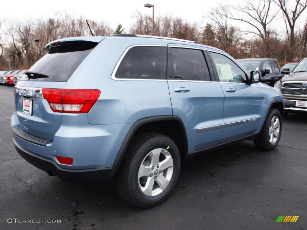 Winter Chill 2012 Jeep Grand Cherokee Laredo X Package 4x4 Exterior Photo #62123067