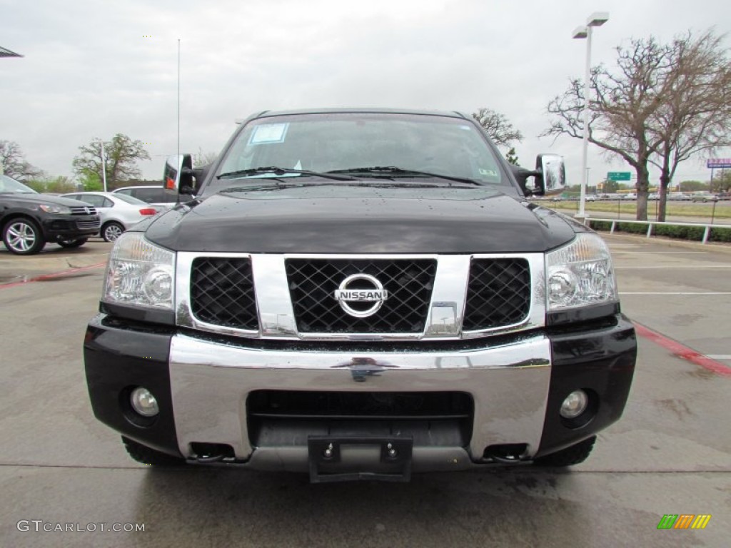 2006 Titan LE Crew Cab 4x4 - Galaxy Black / Graphite/Titanium photo #8