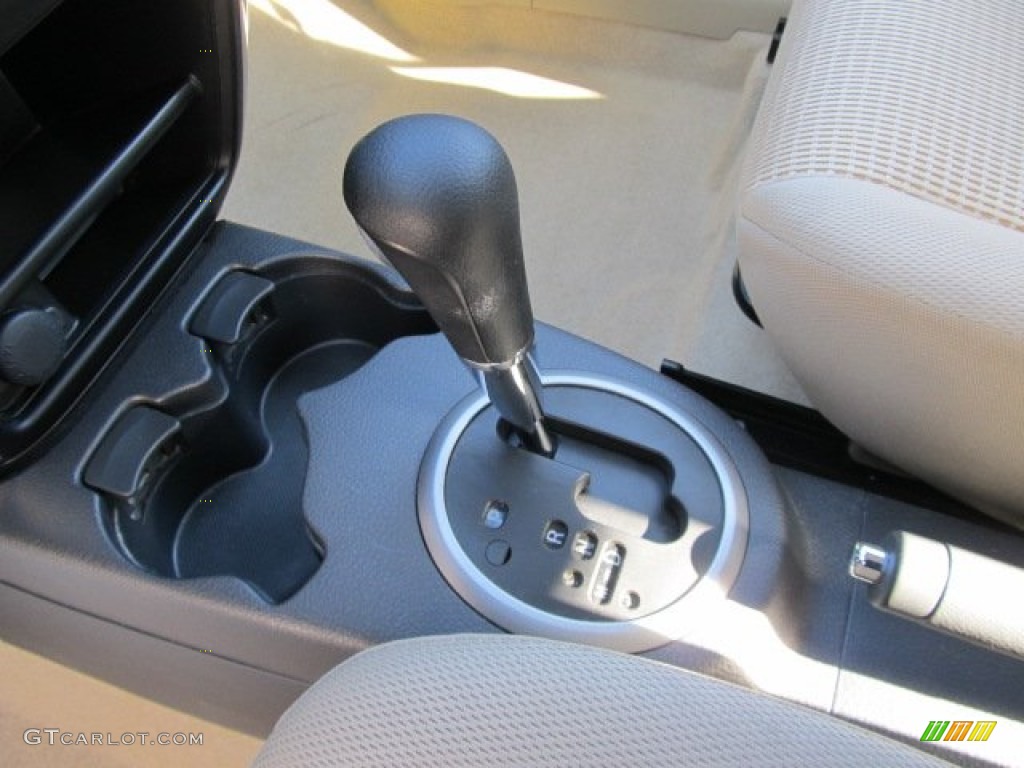 2011 Suzuki SX4 Sedan Transmission Photos