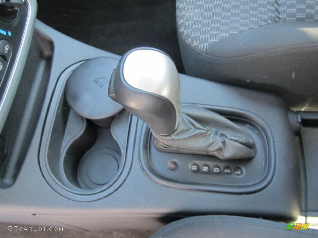 2010 Cobalt LT Sedan - Summit White / Ebony photo #16