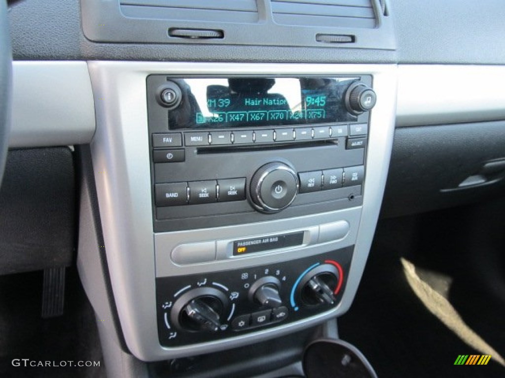 2010 Cobalt LT Sedan - Summit White / Ebony photo #18