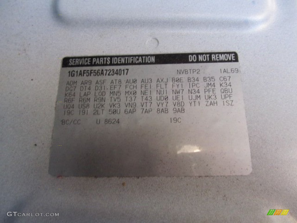 2010 Cobalt LT Sedan - Summit White / Ebony photo #23