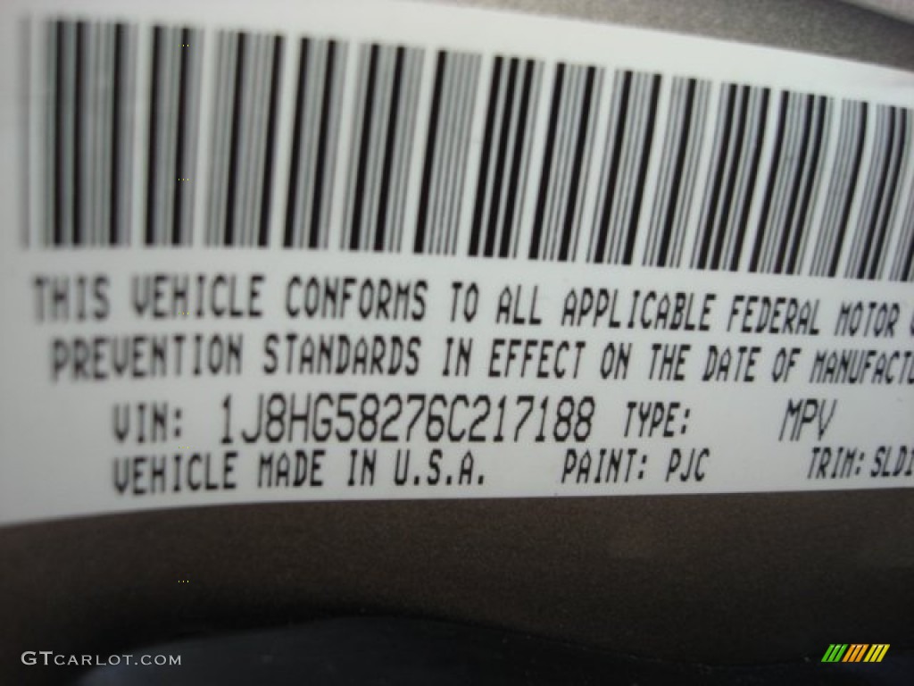 2006 Commander Color Code PJC for Light Khaki Metallic Photo #62128543