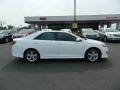 Super White - Camry SE Photo No. 2