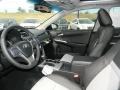 Super White - Camry SE Photo No. 10