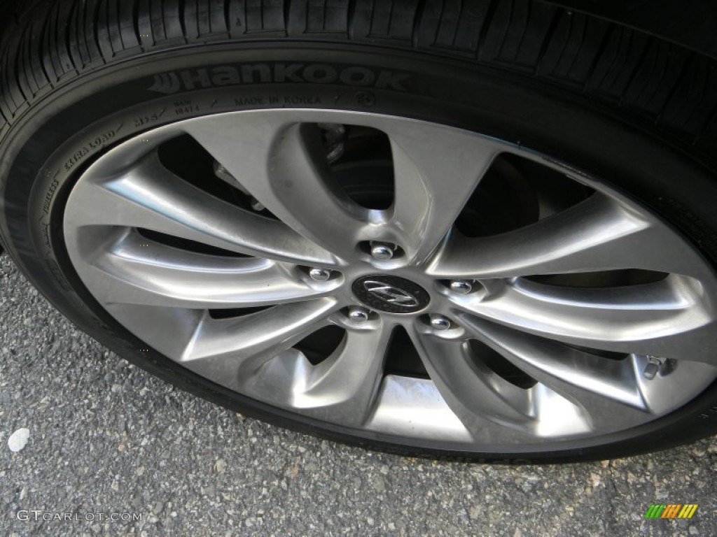 2011 Sonata SE - Midnight Black / Black photo #9