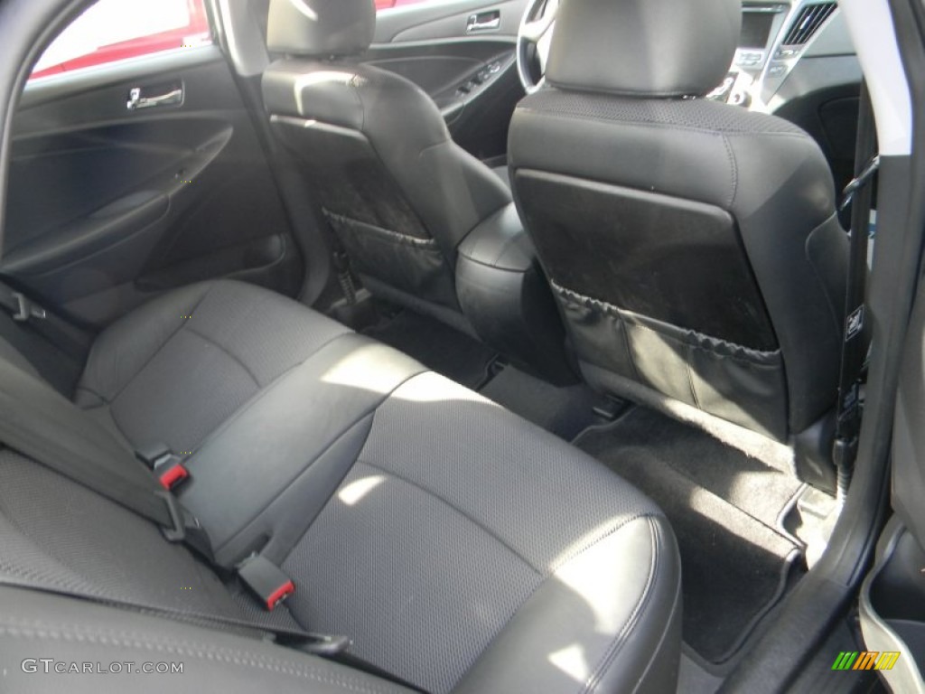 2011 Sonata SE - Midnight Black / Black photo #14