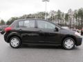 Super Black - Versa 1.8 S Hatchback Photo No. 6