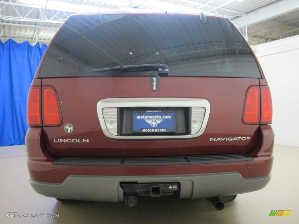 2004 Navigator Luxury 4x4 - Merlot Red Metallic / Light Parchment photo #8