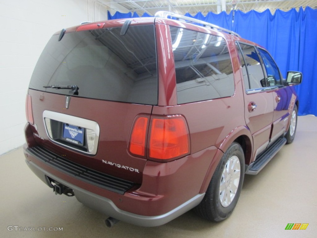2004 Navigator Luxury 4x4 - Merlot Red Metallic / Light Parchment photo #9