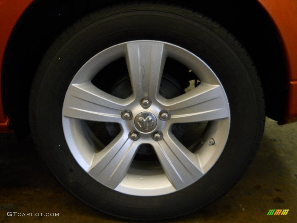 2011 Dodge Caliber Mainstreet Wheel Photo #62137470