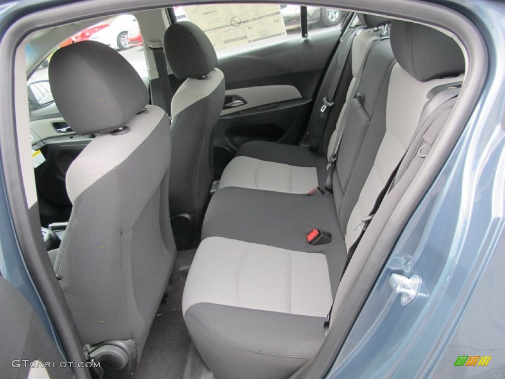 2012 Cruze LS - Blue Granite Metallic / Jet Black/Medium Titanium photo #12