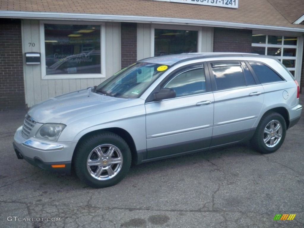 2004 Pacifica AWD - Bright Silver Metallic / Deep Jade/Light Taupe photo #1