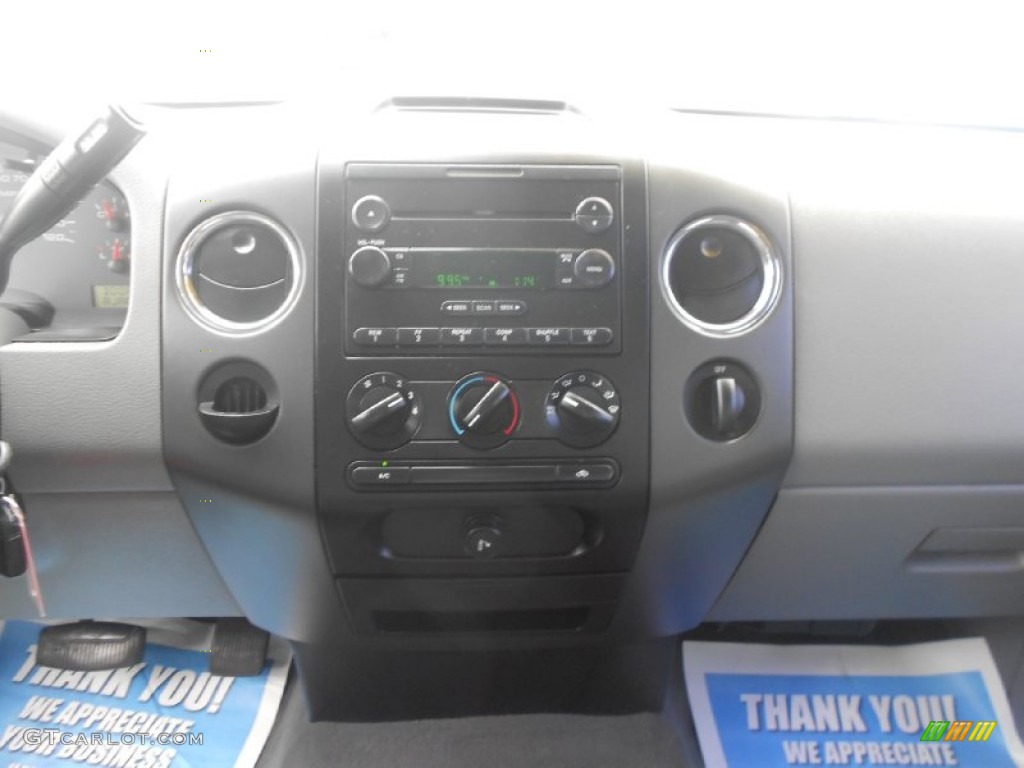 2004 F150 XLT SuperCrew - Aspen Green Metallic / Dark Flint photo #16