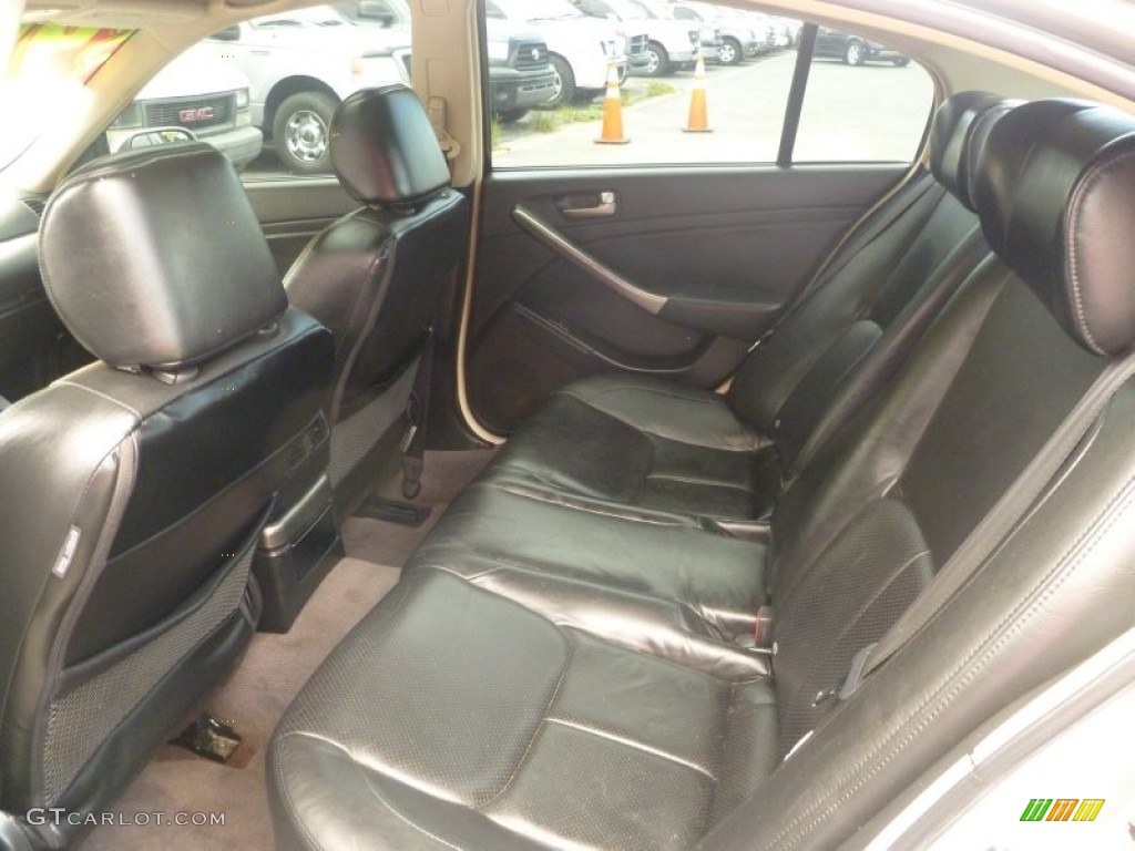 2004 G 35 Sedan - Desert Platinum Metallic / Graphite photo #17