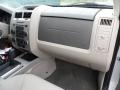 Silver Metallic - Escape XLT V6 Photo No. 21
