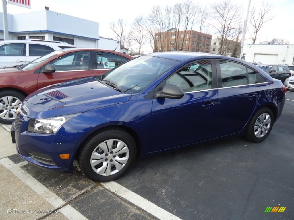 2012 Cruze LT - Blue Topaz Metallic / Medium Titanium photo #2