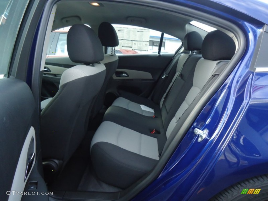 2012 Cruze LT - Blue Topaz Metallic / Medium Titanium photo #12