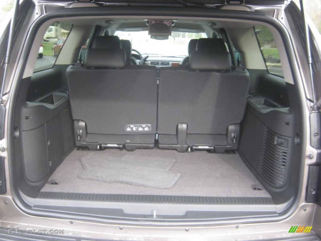 2012 Chevrolet Suburban LT Trunk Photo #62147016