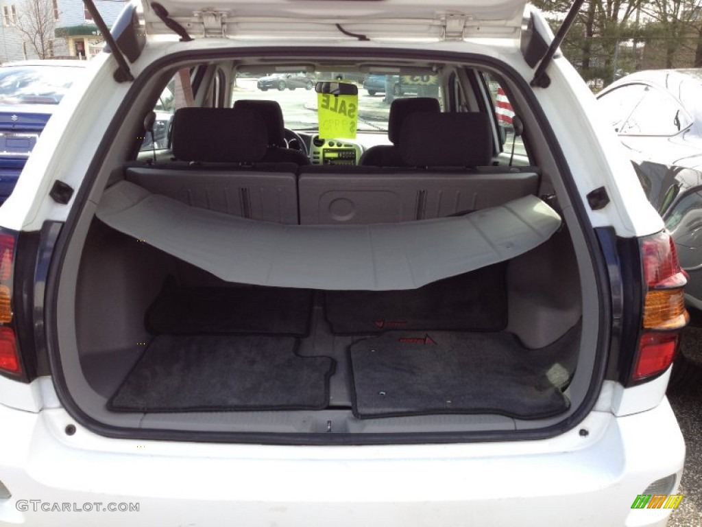2003 Pontiac Vibe Standard Vibe Model Trunk Photo #62149861