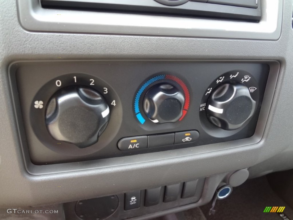 2012 Frontier S King Cab - Brilliant Silver Metallic / Steel photo #19