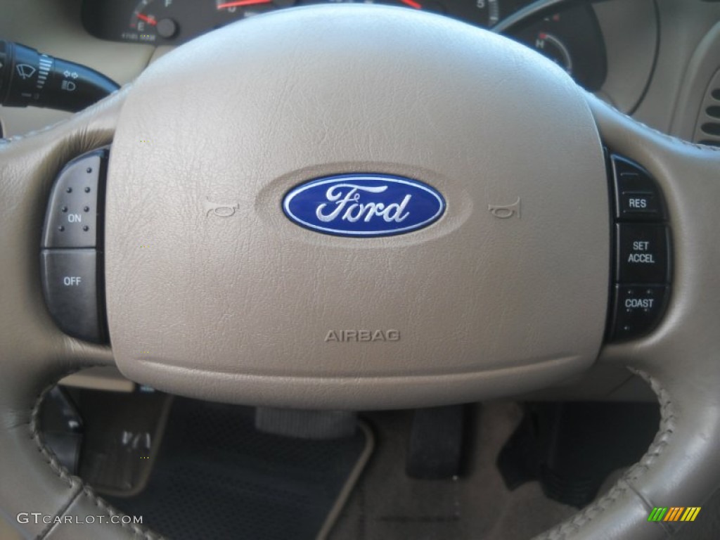 2003 F150 Lariat SuperCrew 4x4 - Dark Highland Green Metallic / Medium Parchment Beige photo #19