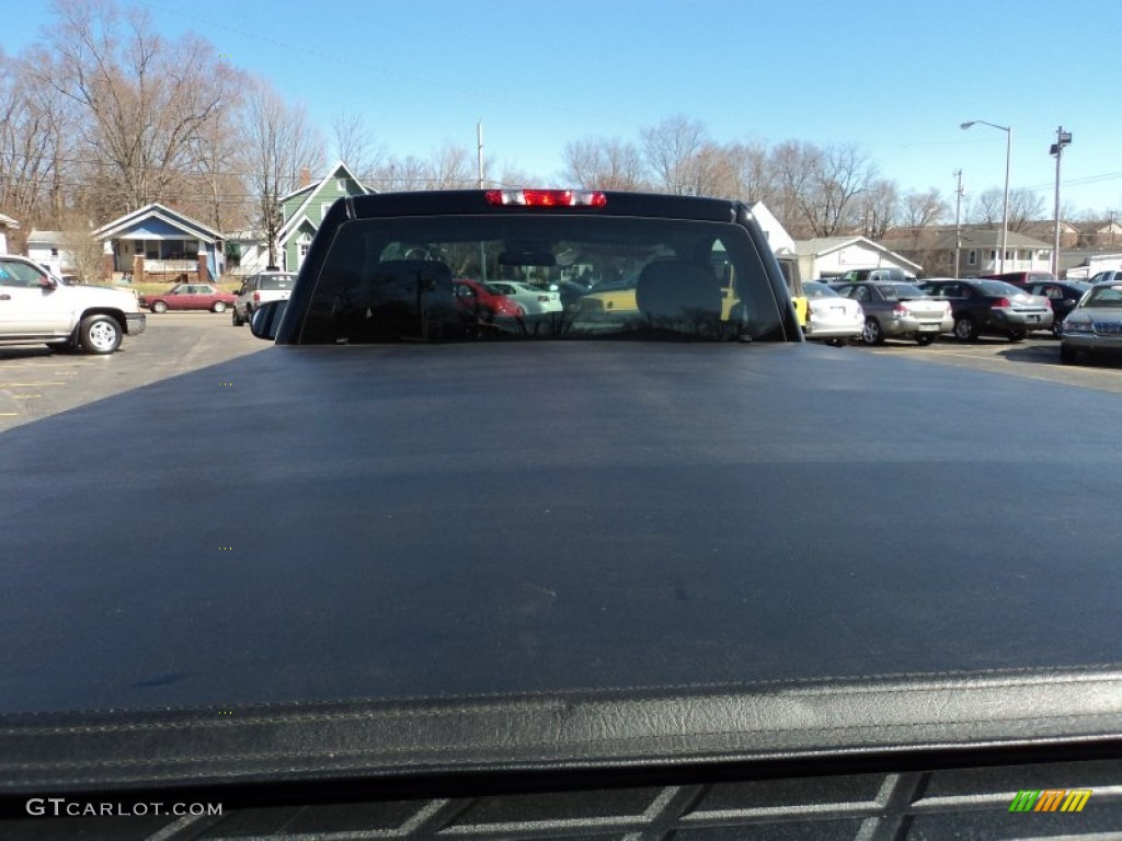 2011 Silverado 1500 LS Regular Cab 4x4 - Black / Dark Titanium photo #30