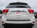 Stone White - Grand Cherokee Laredo Photo No. 6