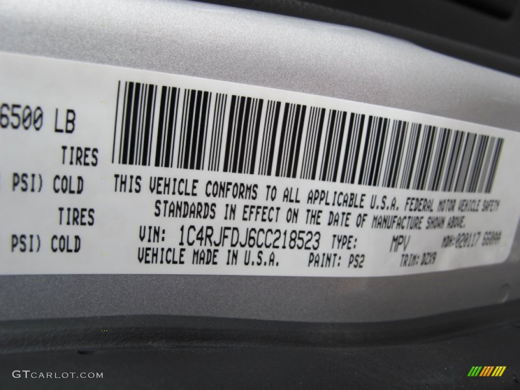 2012 Jeep Grand Cherokee SRT8 4x4 Parts Photos