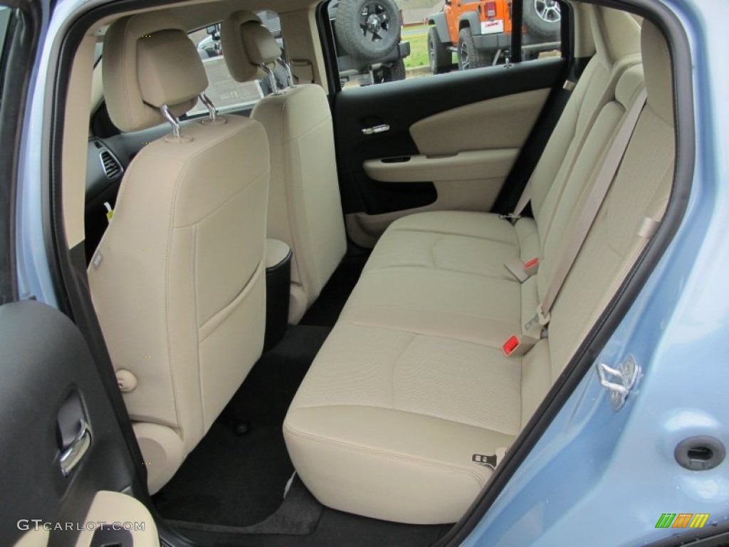 Black/Light Frost Interior 2012 Chrysler 200 Touring Sedan Photo #62152809