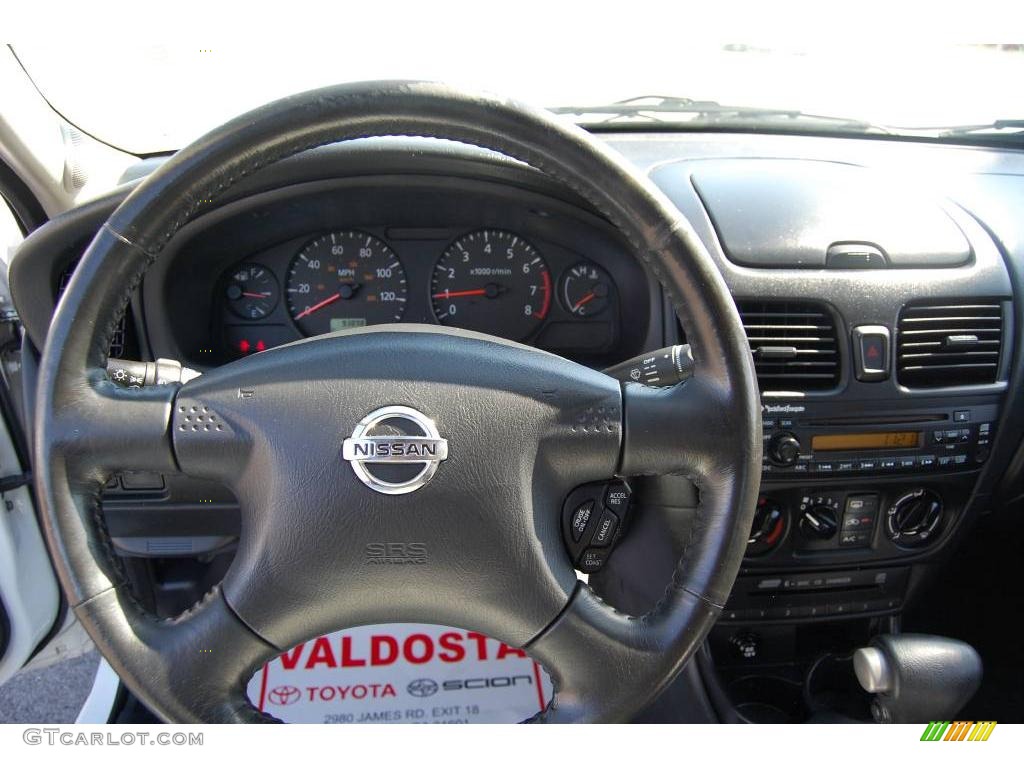 2005 Sentra 1.8 S Special Edition - Cloud White / Charcoal photo #11