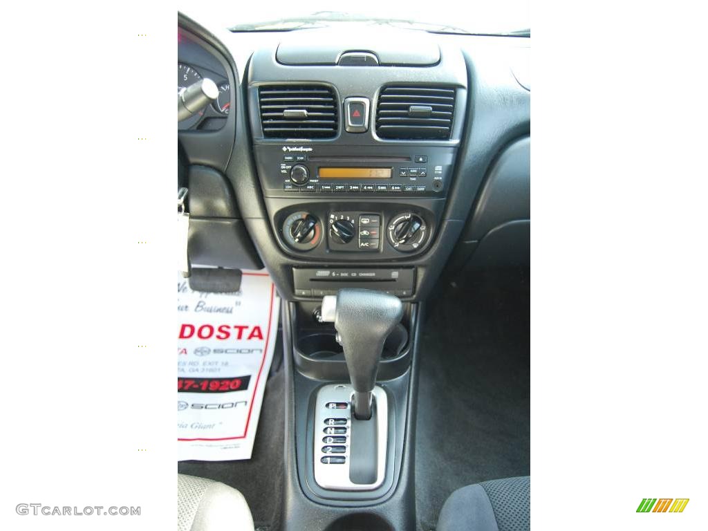 2005 Sentra 1.8 S Special Edition - Cloud White / Charcoal photo #12