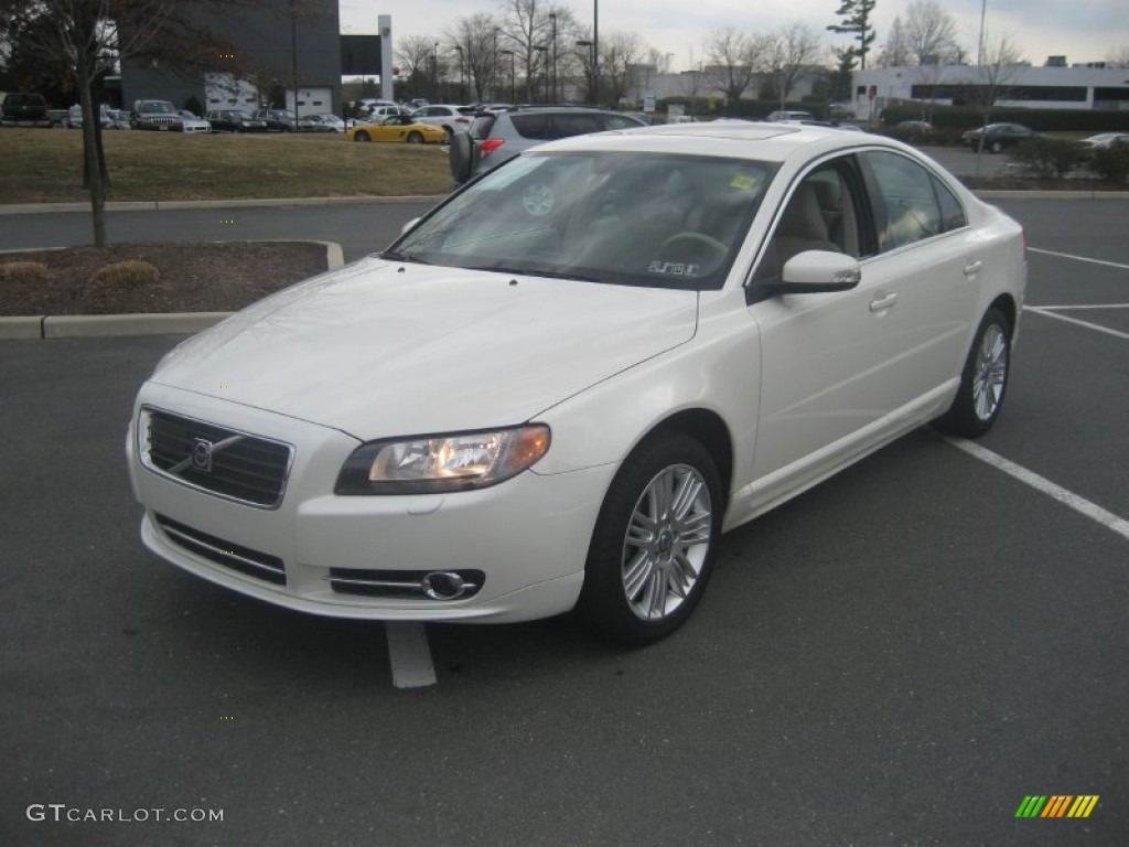 2007 S80 V8 AWD - White Pearl / Sandstone Beige photo #1