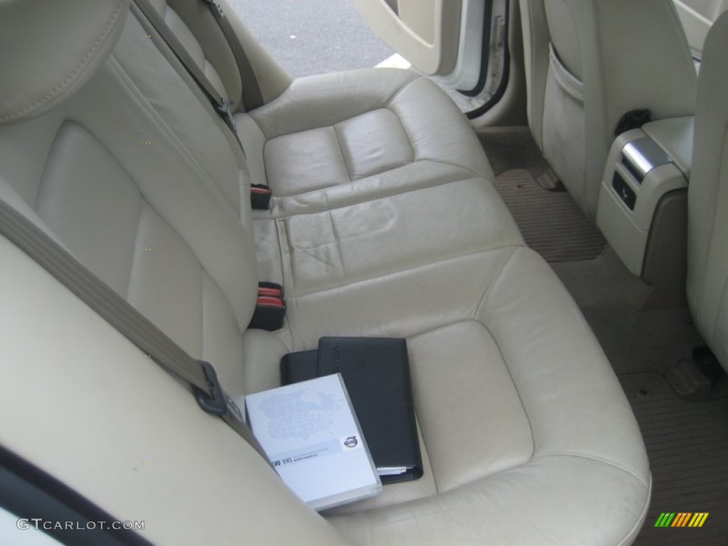 2007 S80 V8 AWD - White Pearl / Sandstone Beige photo #24