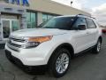 2013 White Platinum Tri-Coat Ford Explorer XLT 4WD  photo #1