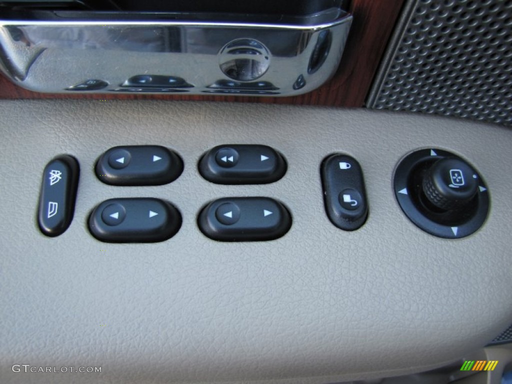 2005 F150 Lariat SuperCrew 4x4 - Medium Wedgewood Blue Metallic / Tan photo #16