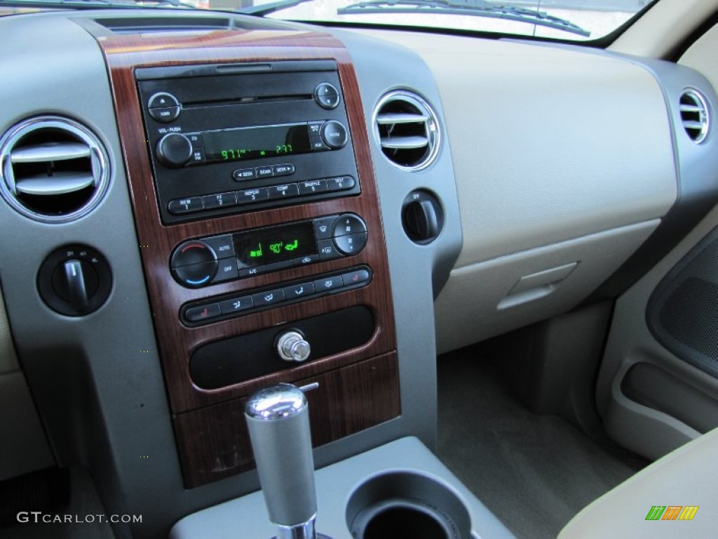 2005 F150 Lariat SuperCrew 4x4 - Medium Wedgewood Blue Metallic / Tan photo #18