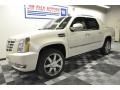 White Diamond Tricoat - Escalade EXT Premium AWD Photo No. 3