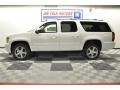 Summit White - Suburban LT 4x4 Photo No. 27