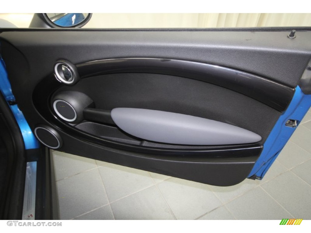 2007 Cooper S Hardtop - Laser Blue Metallic / Punch Carbon Black photo #35