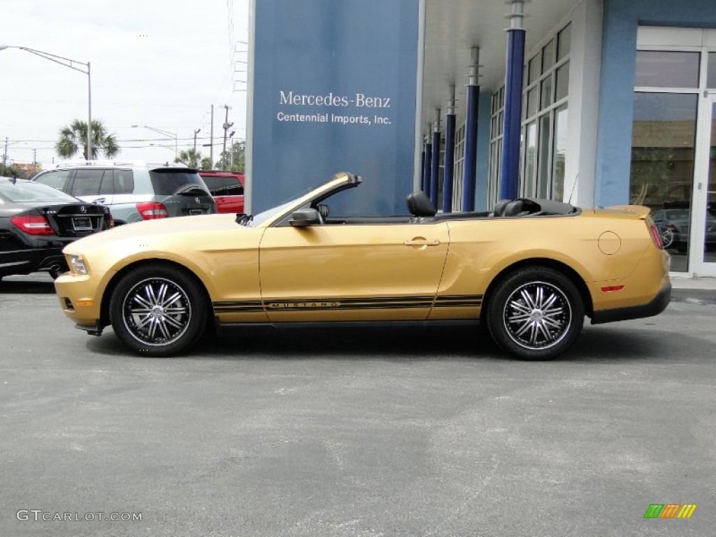 2010 Mustang V6 Premium Convertible - Sunset Gold Metallic / Charcoal Black photo #6