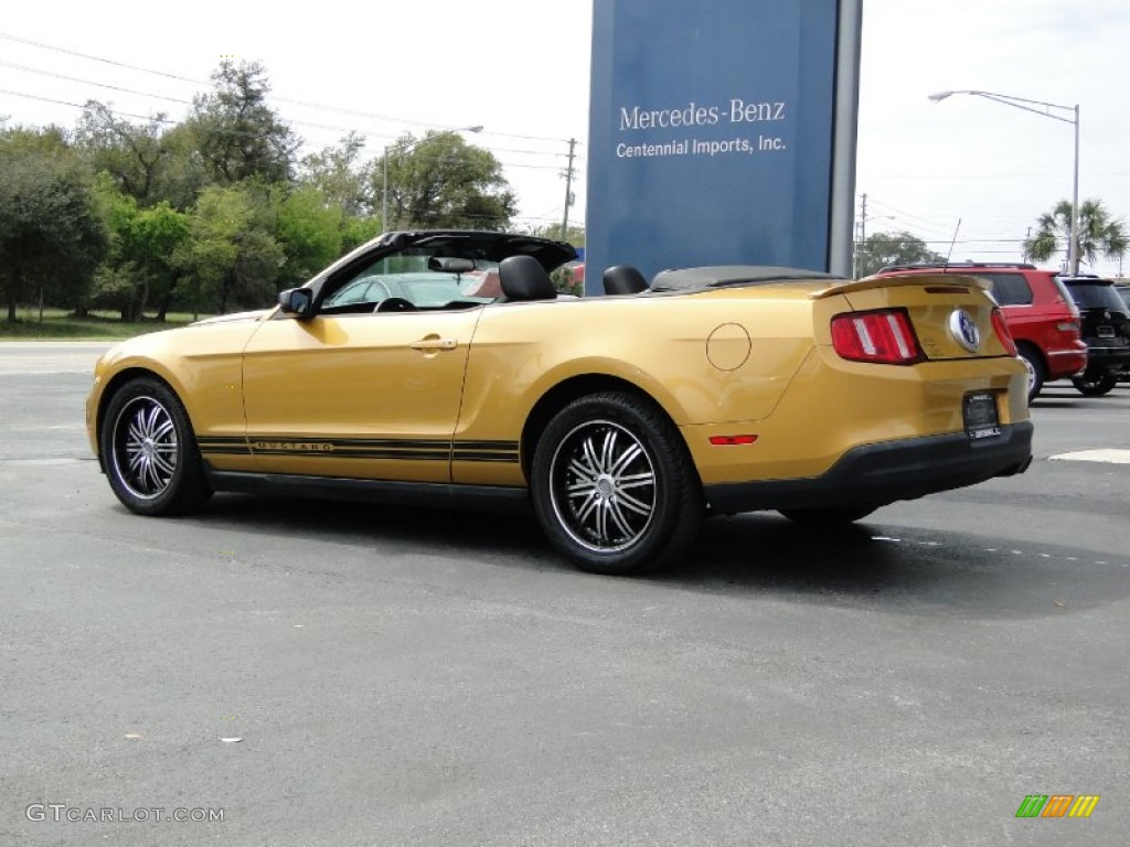 2010 Mustang V6 Premium Convertible - Sunset Gold Metallic / Charcoal Black photo #7